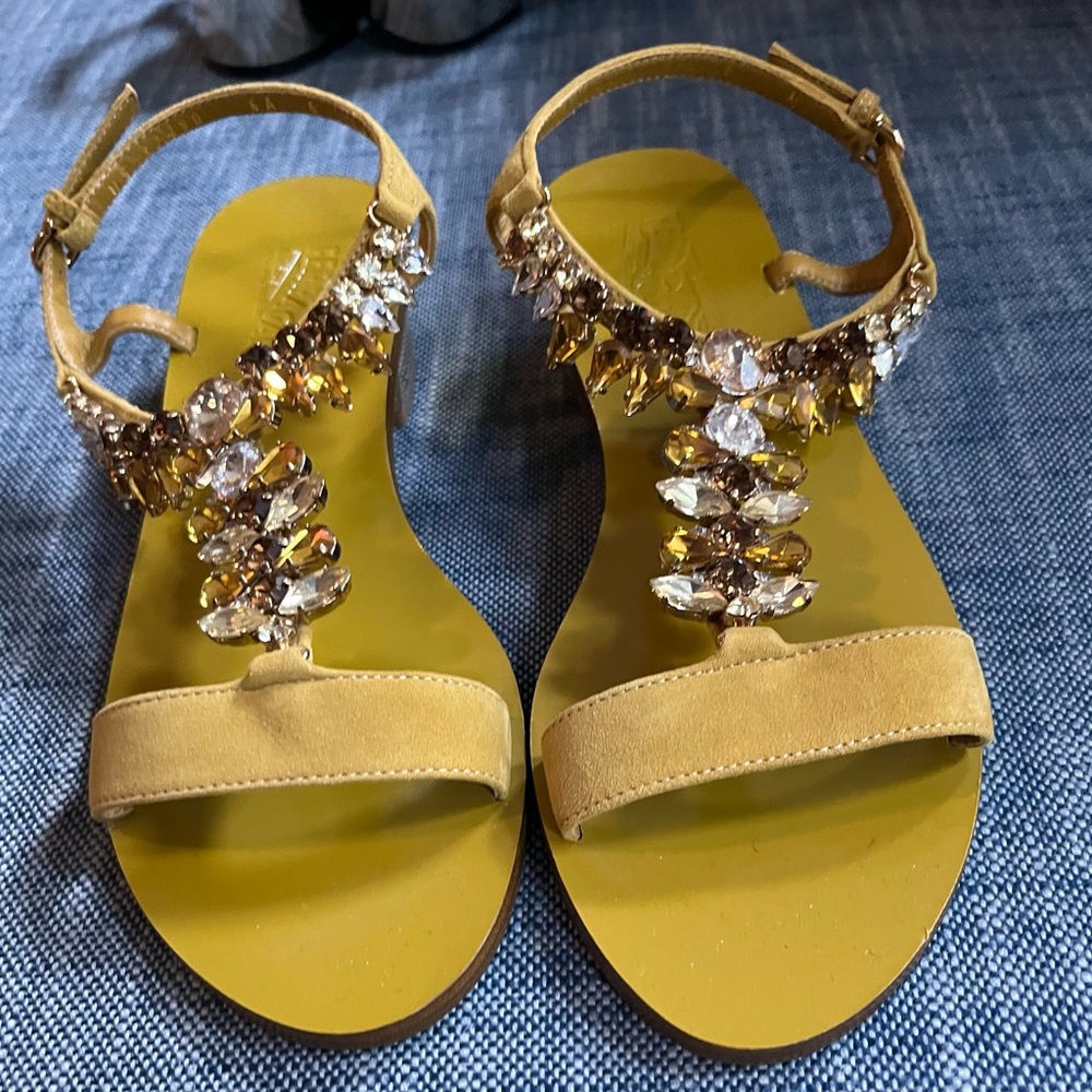 Ferragamo Elsie Gold Yellow Suede Crystal Block Heel Sandal $600 6 unworn